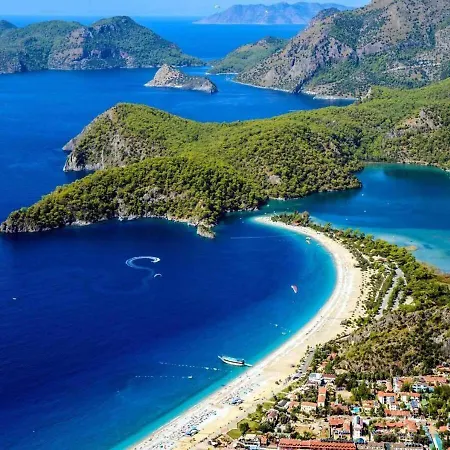 Christing-cozy Private With Pool In Location Villa Fethiye